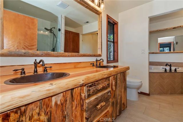 920 Arbula, Crestline, CA 92325