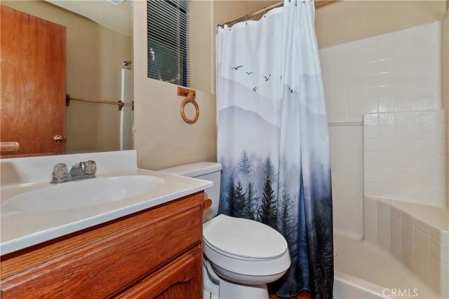 920 Arbula, Crestline, CA 92325