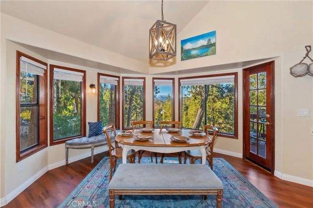 920 Arbula, Crestline, CA 92325