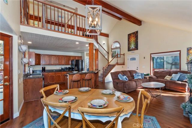 920 Arbula, Crestline, CA 92325