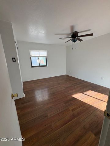 186 E KELLY Street, Miami, AZ 85539