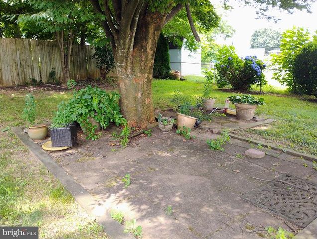 3325 TEXAS AVE, Baltimore, MD 21234