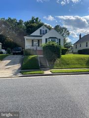 3325 TEXAS AVE, Baltimore, MD 21234