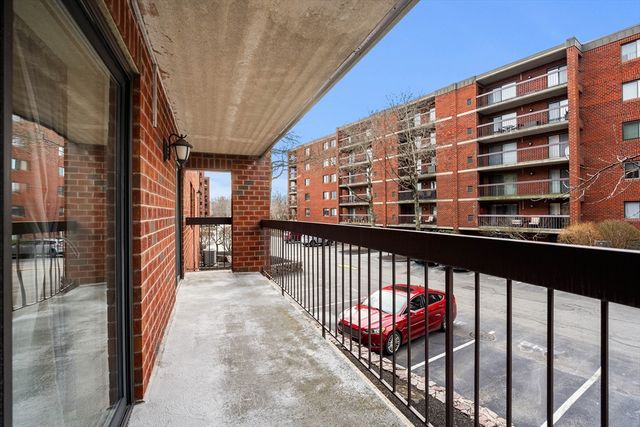 159 Main St 12B, Stoneham, MA 02180