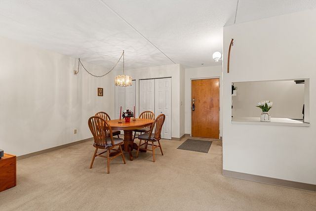 159 Main St 12B, Stoneham, MA 02180