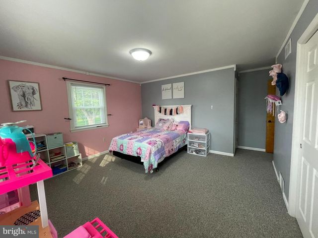 415 FOLKSTONE CT, York, PA 17402