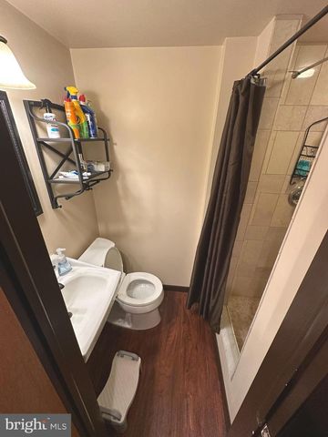 415 FOLKSTONE CT, York, PA 17402