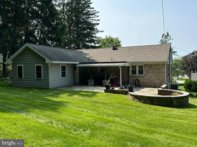 415 FOLKSTONE CT, York, PA 17402