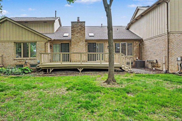 43054 W Kirkwood Drive, Clinton Twp, MI 48038