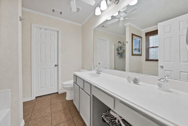 336 Chase Hill Lane, Fort Worth, TX 76028