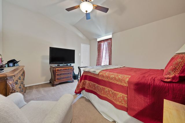 336 Chase Hill Lane, Fort Worth, TX 76028