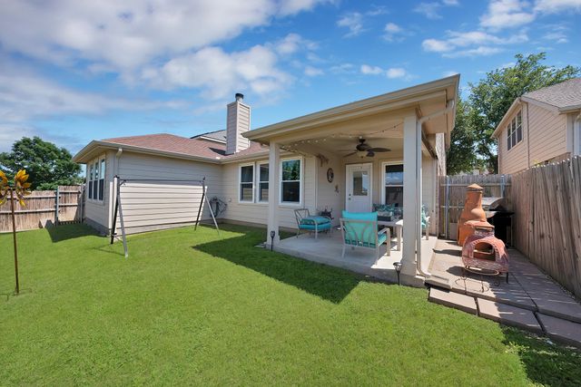 336 Chase Hill Lane, Fort Worth, TX 76028