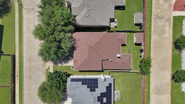 336 Chase Hill Lane, Fort Worth, TX 76028