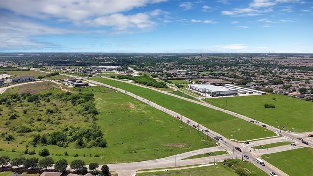 336 Chase Hill Lane, Fort Worth, TX 76028