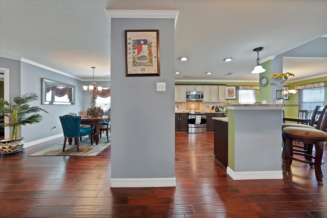 336 Chase Hill Lane, Fort Worth, TX 76028