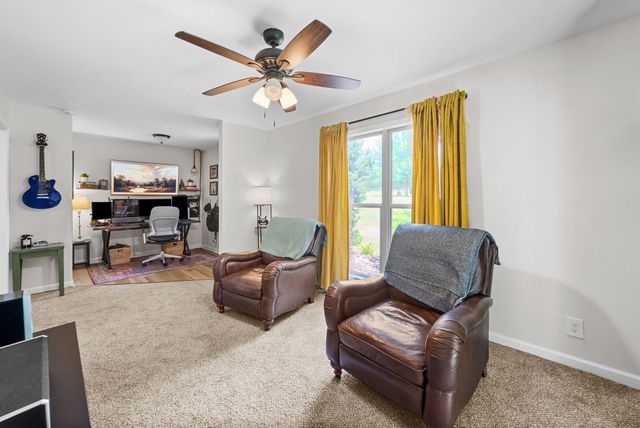 825 Pollard Rd, Clarksville, TN 37042
