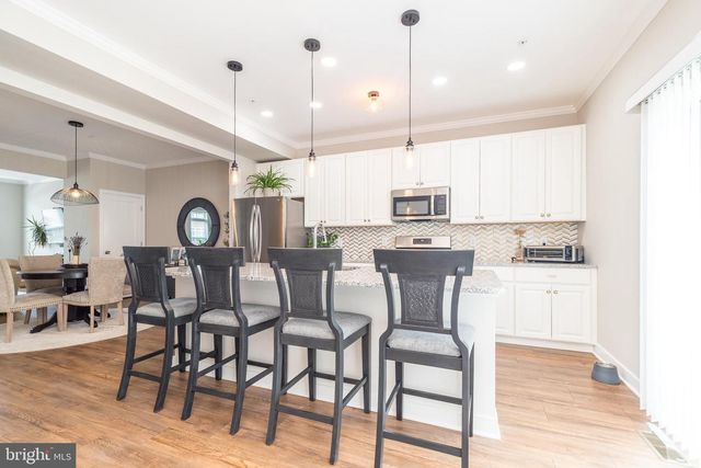 56 INDEPENDENCE CT, Perkasie, PA 18944