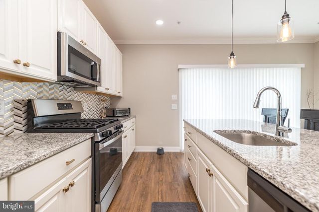 56 INDEPENDENCE CT, Perkasie, PA 18944