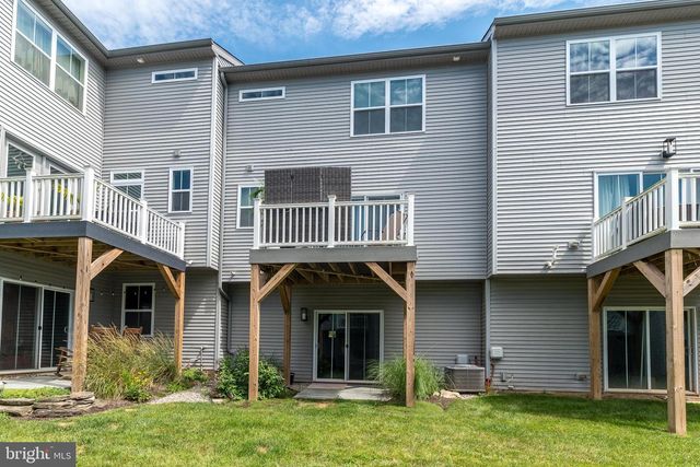 56 INDEPENDENCE CT, Perkasie, PA 18944