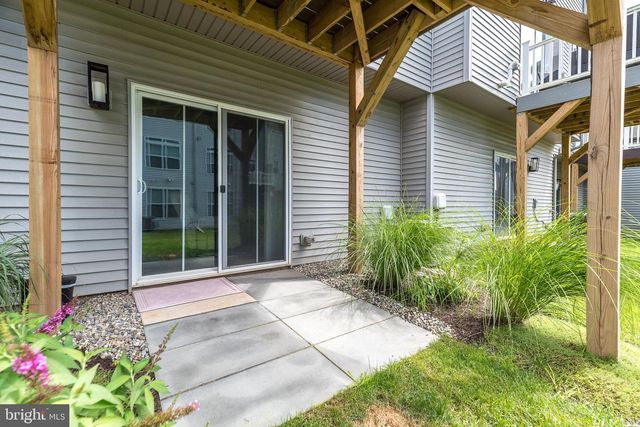 56 INDEPENDENCE CT, Perkasie, PA 18944