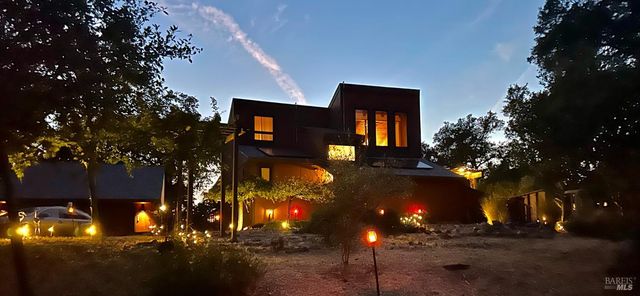 26807 Oak Knoll Ter, Cloverdale, CA 95425