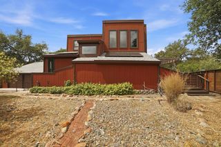 26807 Oak Knoll Ter, Cloverdale, CA 95425