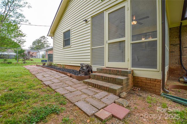 1222 Glenarden Drive, Rock Hill, SC 29730