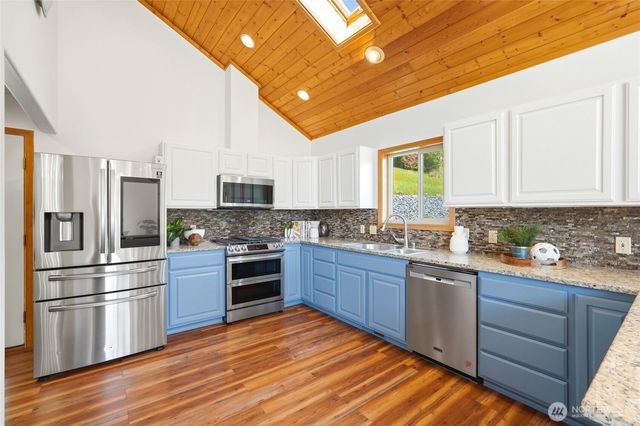 23667 DaLacey Lane, Mount Vernon, WA 98274