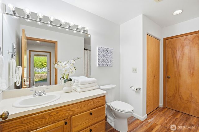 23667 DaLacey Lane, Mount Vernon, WA 98274