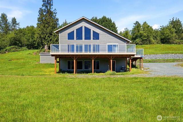 23667 DaLacey Lane, Mount Vernon, WA 98274
