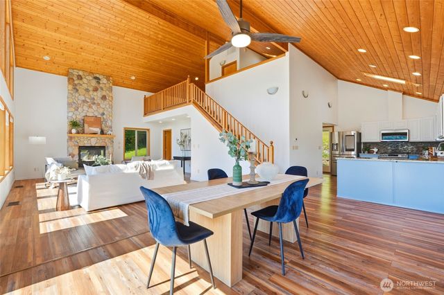 23667 DaLacey Lane, Mount Vernon, WA 98274