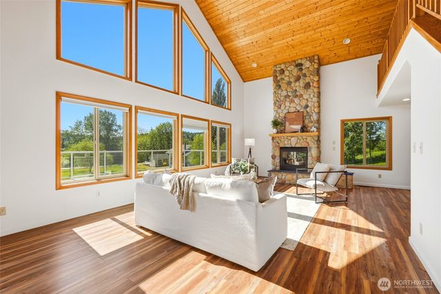 23667 DaLacey Lane, Mount Vernon, WA 98274