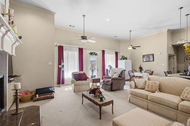 9 Mountain Ridge Cove, Maumelle, AR 72113