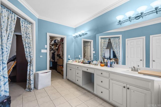 9 Mountain Ridge Cove, Maumelle, AR 72113