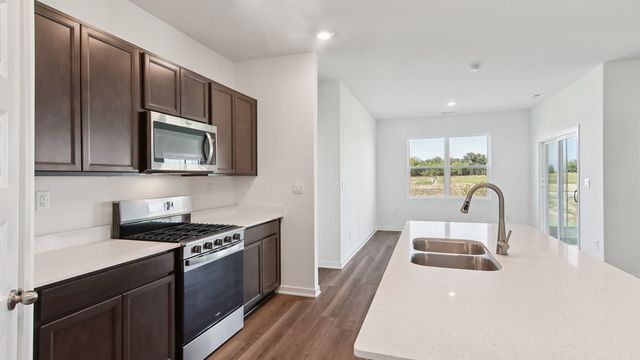 2572 Skye Drive, Pingree Grove, IL 60140