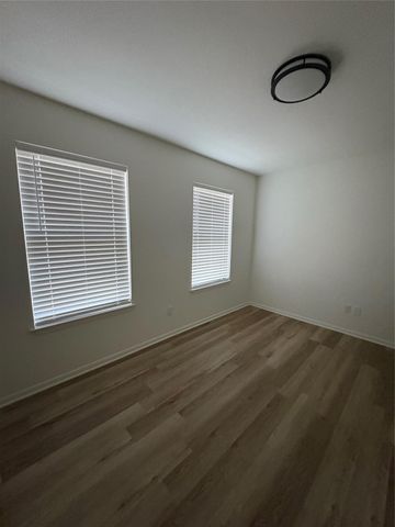 219 County Line Road, Willis, TX 77378