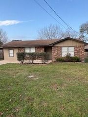 219 County Line Road, Willis, TX 77378