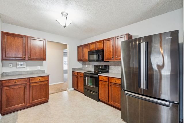 437 Dovetail Circle, Summerville, SC 29483