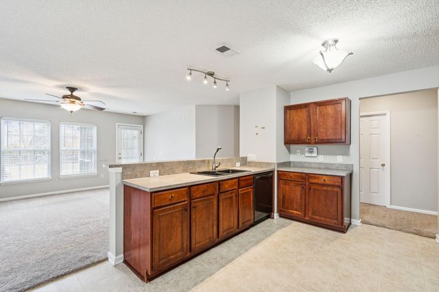 437 Dovetail Circle, Summerville, SC 29483