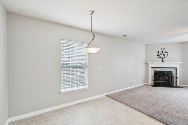 437 Dovetail Circle, Summerville, SC 29483