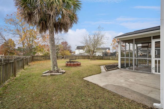 437 Dovetail Circle, Summerville, SC 29483