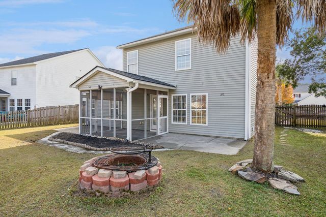 437 Dovetail Circle, Summerville, SC 29483