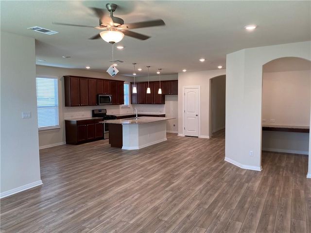 3421 Charade DR, Leander, TX 78641