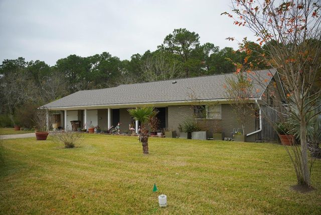 2117 Pecan Street, Dickinson, TX 77539