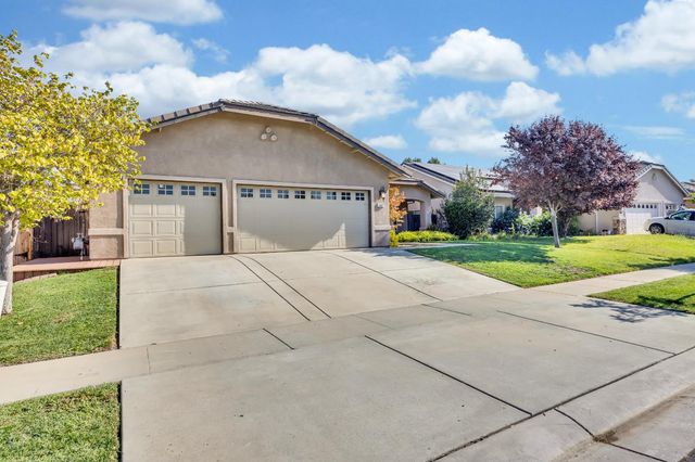 1407 Sundance Dr, Plumas Lake, CA 95961