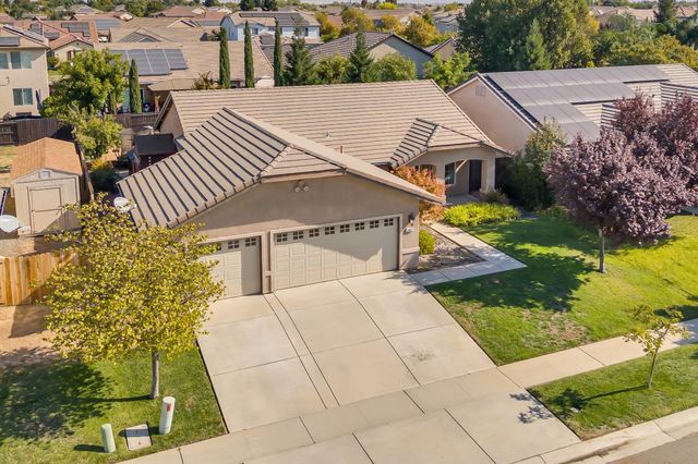 1407 Sundance Dr, Plumas Lake, CA 95961