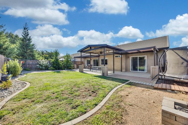 1407 Sundance Dr, Plumas Lake, CA 95961