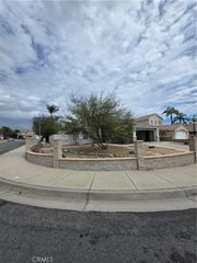 2874 W Calle Vista, Rialto, CA 92377
