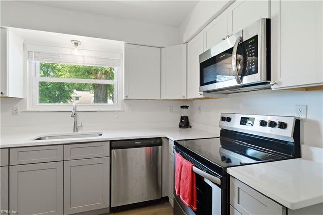 3917 Adonis CT, Virginia Beach, VA 23456