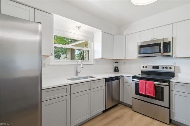 3917 Adonis CT, Virginia Beach, VA 23456